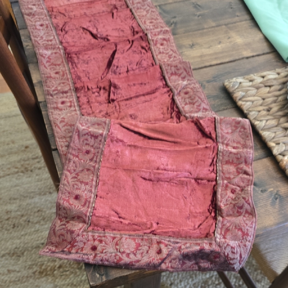 Elegant Reddish/rust Table Runner 72 × 12.5 Inches